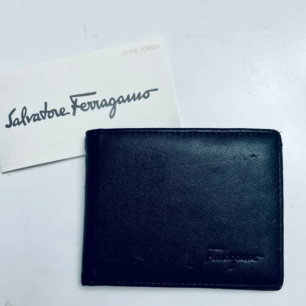 Salvatore Ferragamo Men”s Wallet